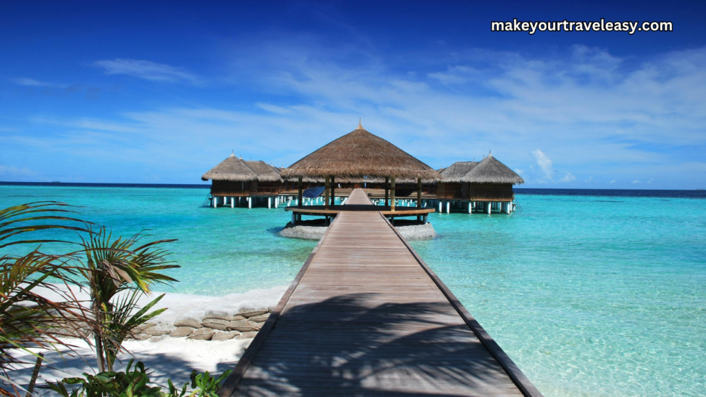 Huruvalhi Island : Beautiful Beach in Maldives