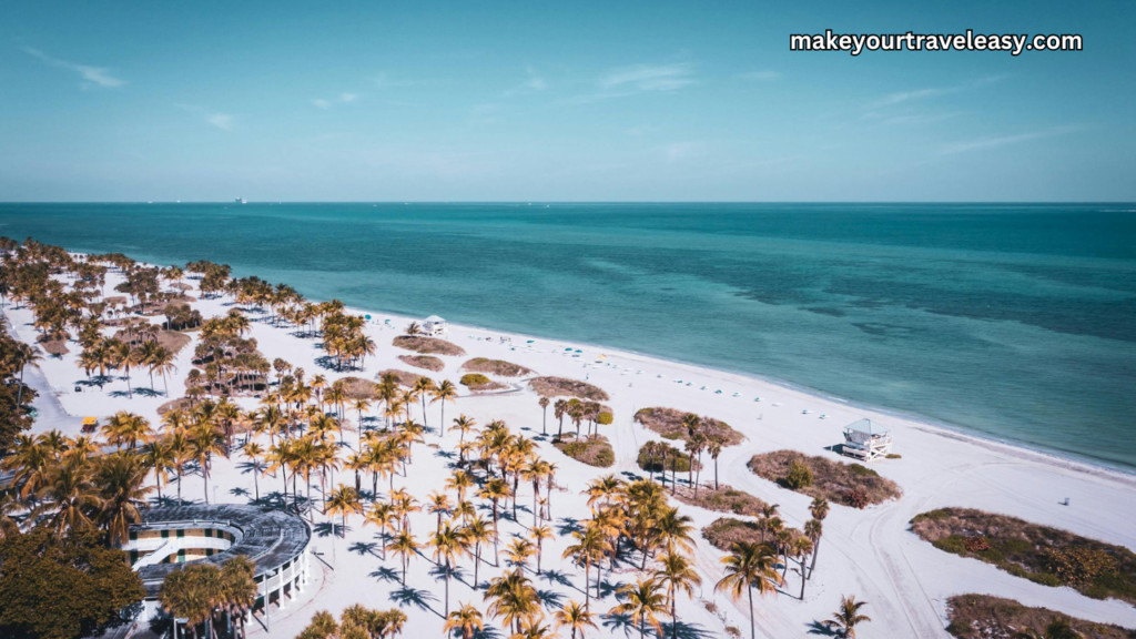 6. Siesta Key : Beautiful Beach in Florida, USA