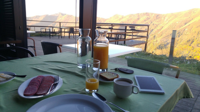 Hotel Club-2100 – Gudauri